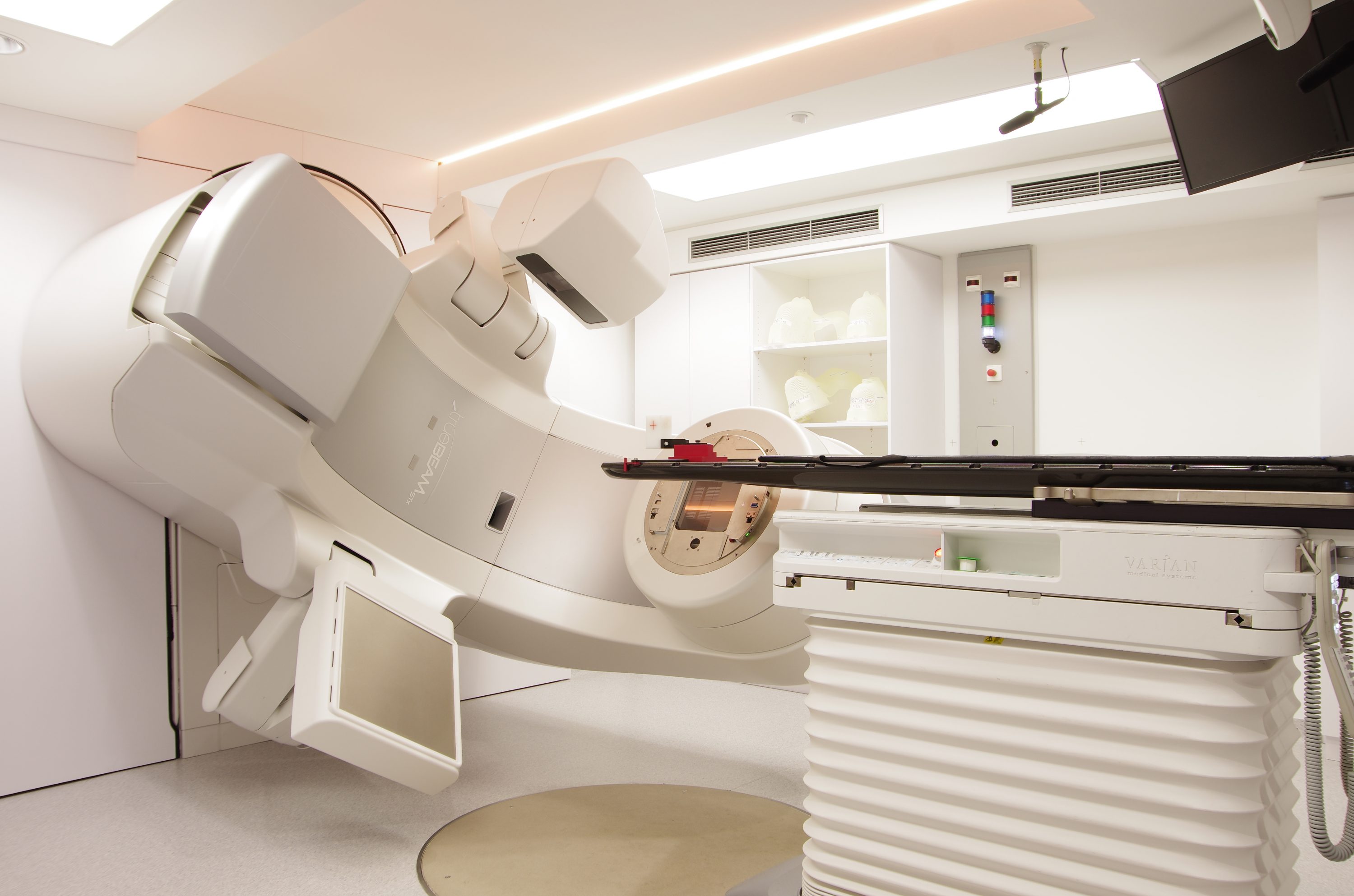 MED-SERVICE – Dr. Dolling & Co. GmbH: Radiologische Allianz Hamburg – Umbau einer Strahlentherapie